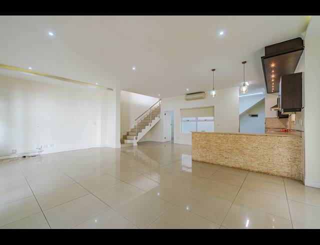 3 BEDROOM GATED ESTATE TO LET IN LA LUCIA
